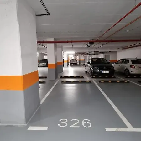 Alek Place Apartment *