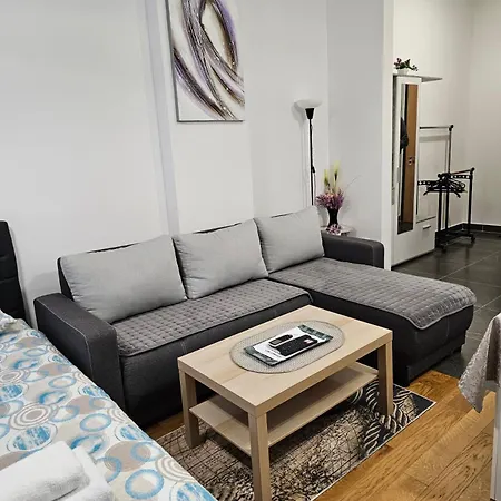 Apartment Alek Place