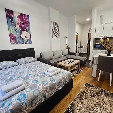 Alek Place Apartment Belgrade